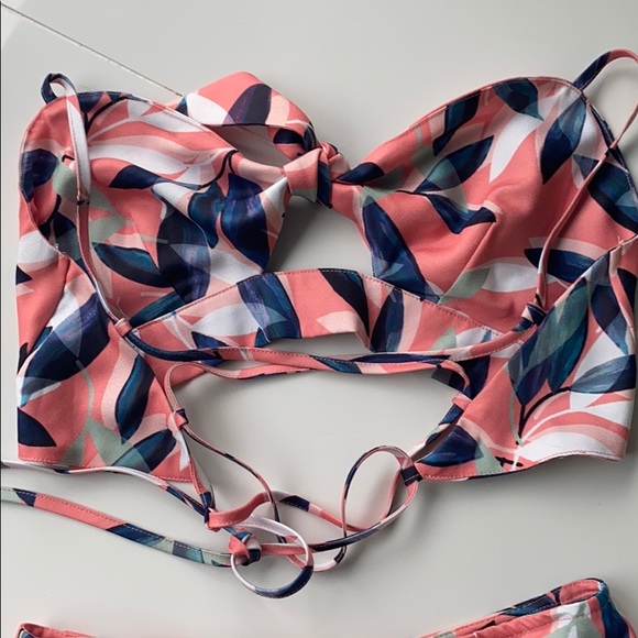 Two piece set - Picture 5 of 5